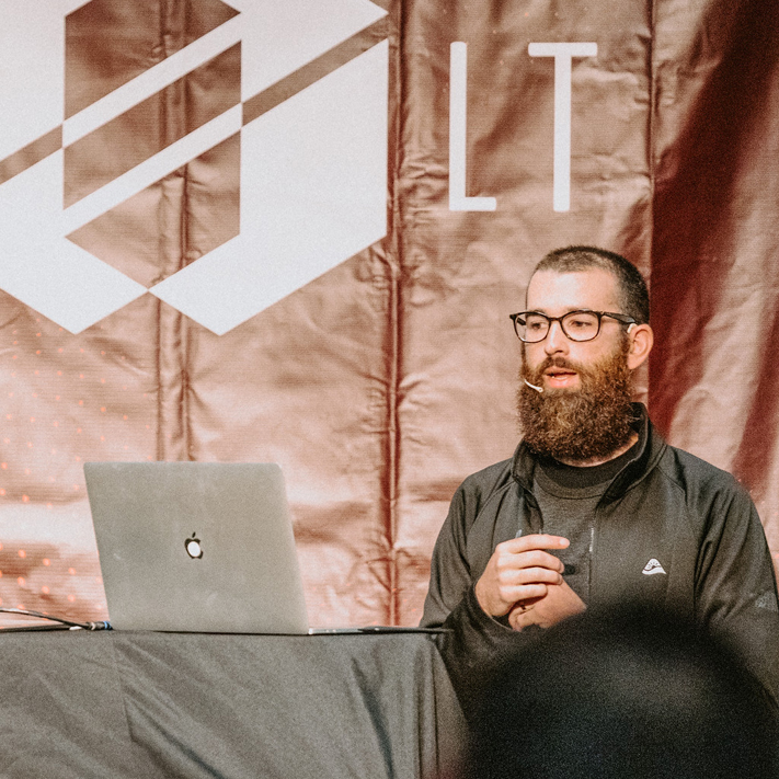 Hobson - using Resolume in worship