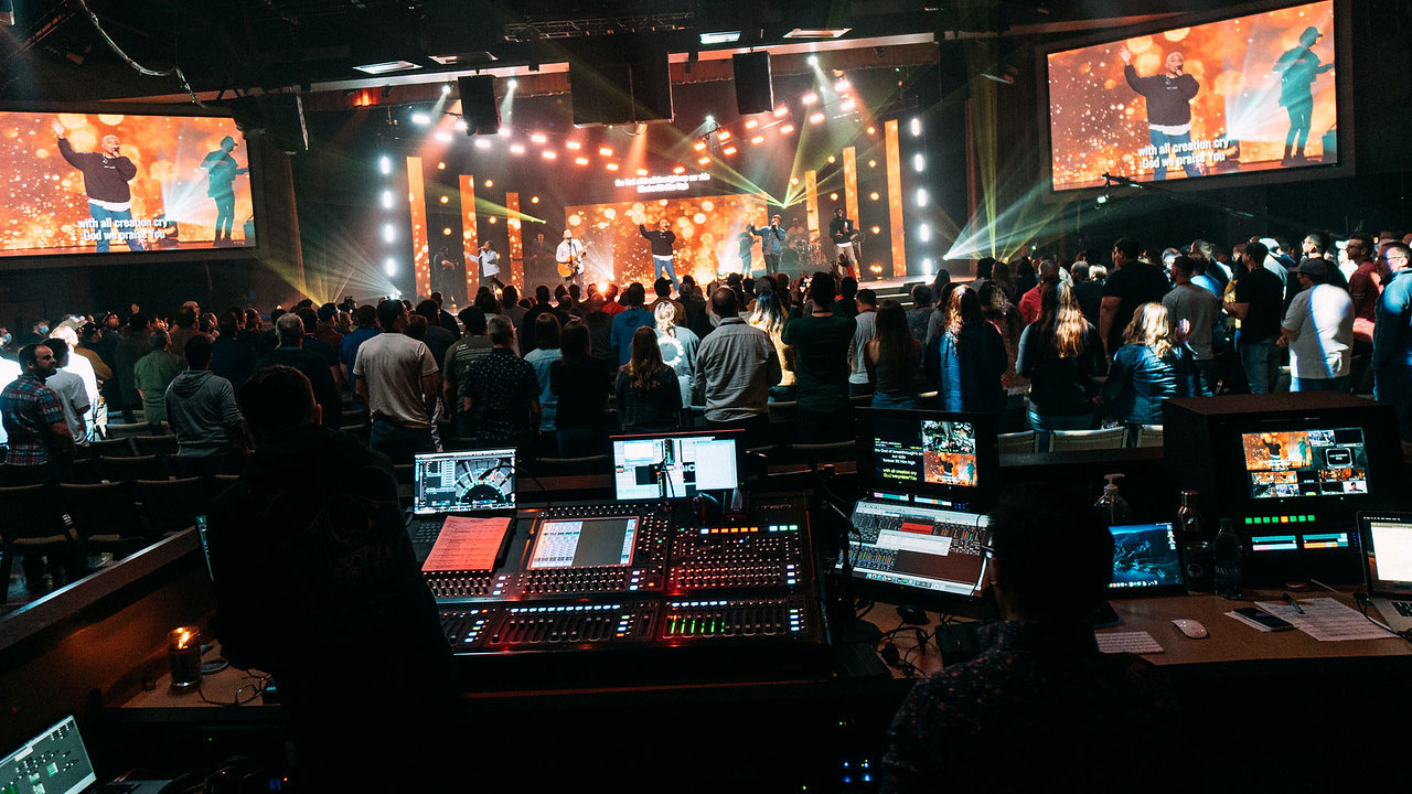 SALT-2022-Conference---Worship